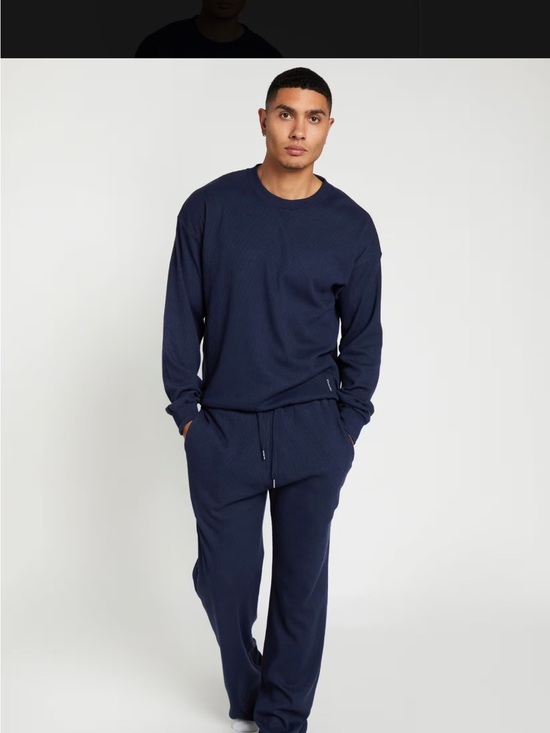 Comfrt Sweaters - NWT- Navy Waffle-Knit Jogger Set — Relaxed Crewneck & Drawstring Pants